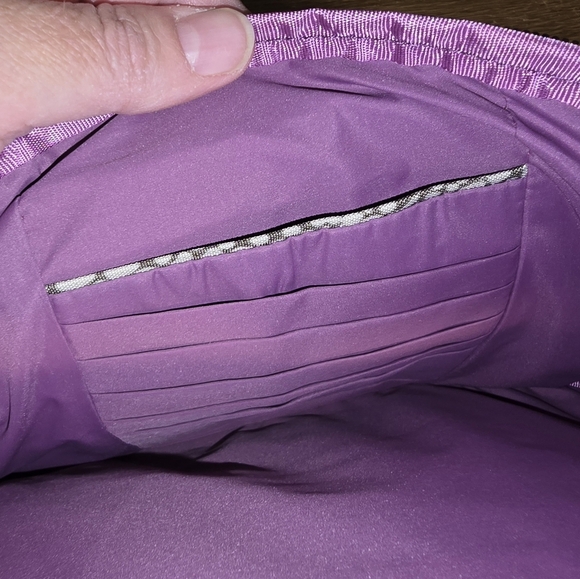 NWOT Travelon Anti Theft Crossbody Snakeskin Print Purse Hobo Handbag Travel Bag - Picture 5 of 12